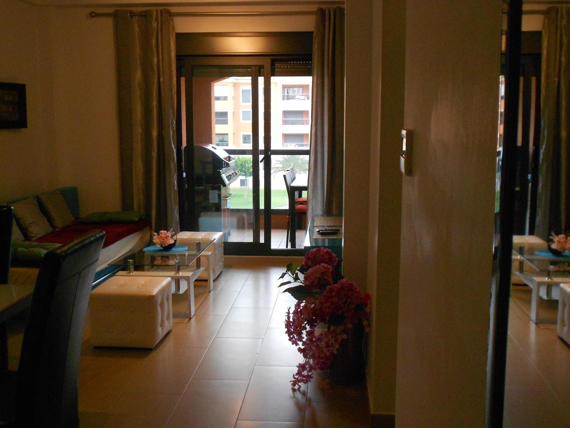 Jardinas De Les Marinas Apartment